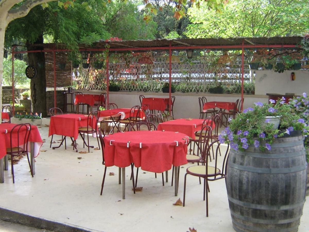 Auberge Des Garrigues Nîmes Exterior foto